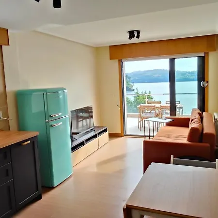 Con Vistas Al Mar En مينيو